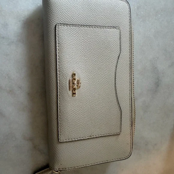 Coach Ava tote and matching wallet - Picture 12 of 17